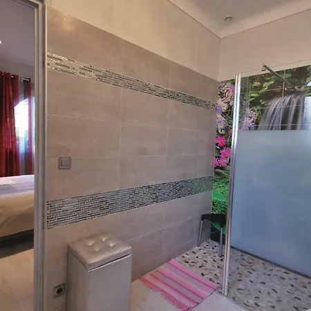 Дом отдыха Two-bedroom Holiday Maxime 0 03